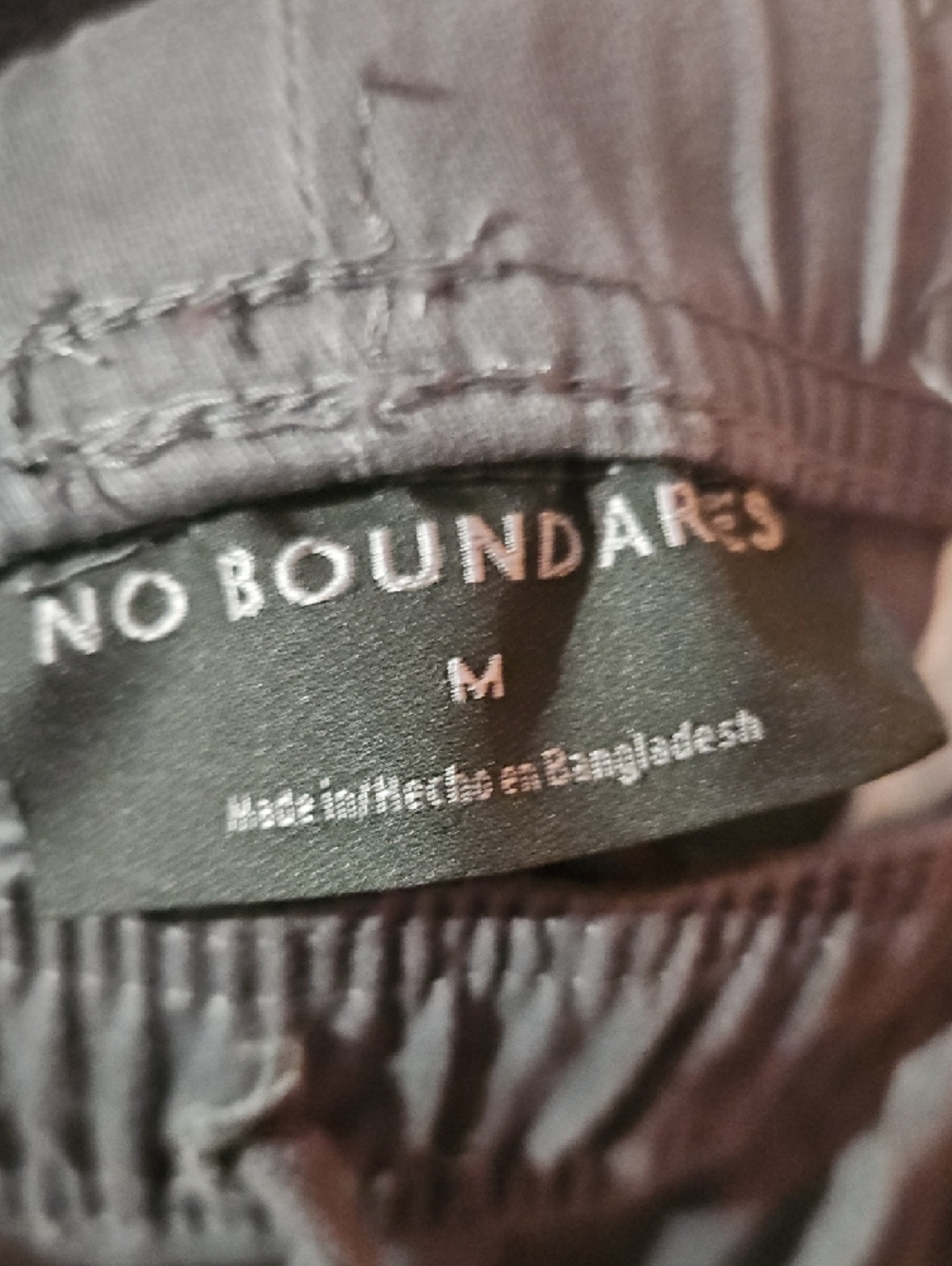 No Boundaries Men's Slate Gray Cargo Pants - Picture 2 of 3